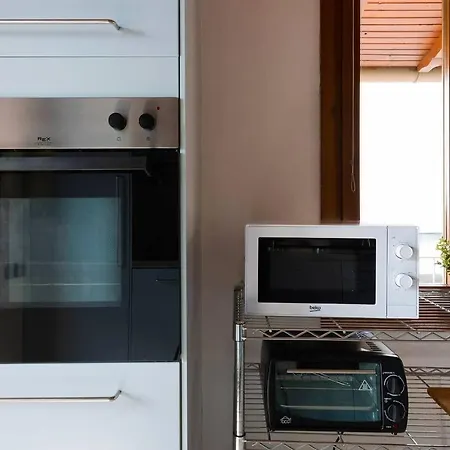 Feriehus Joivy Scenic 2br With Balcony & Parking Cernobbio